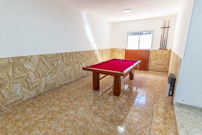 Venta Casa 3 dormitorios con Patio y Pileta - Necochea 2300, Funes