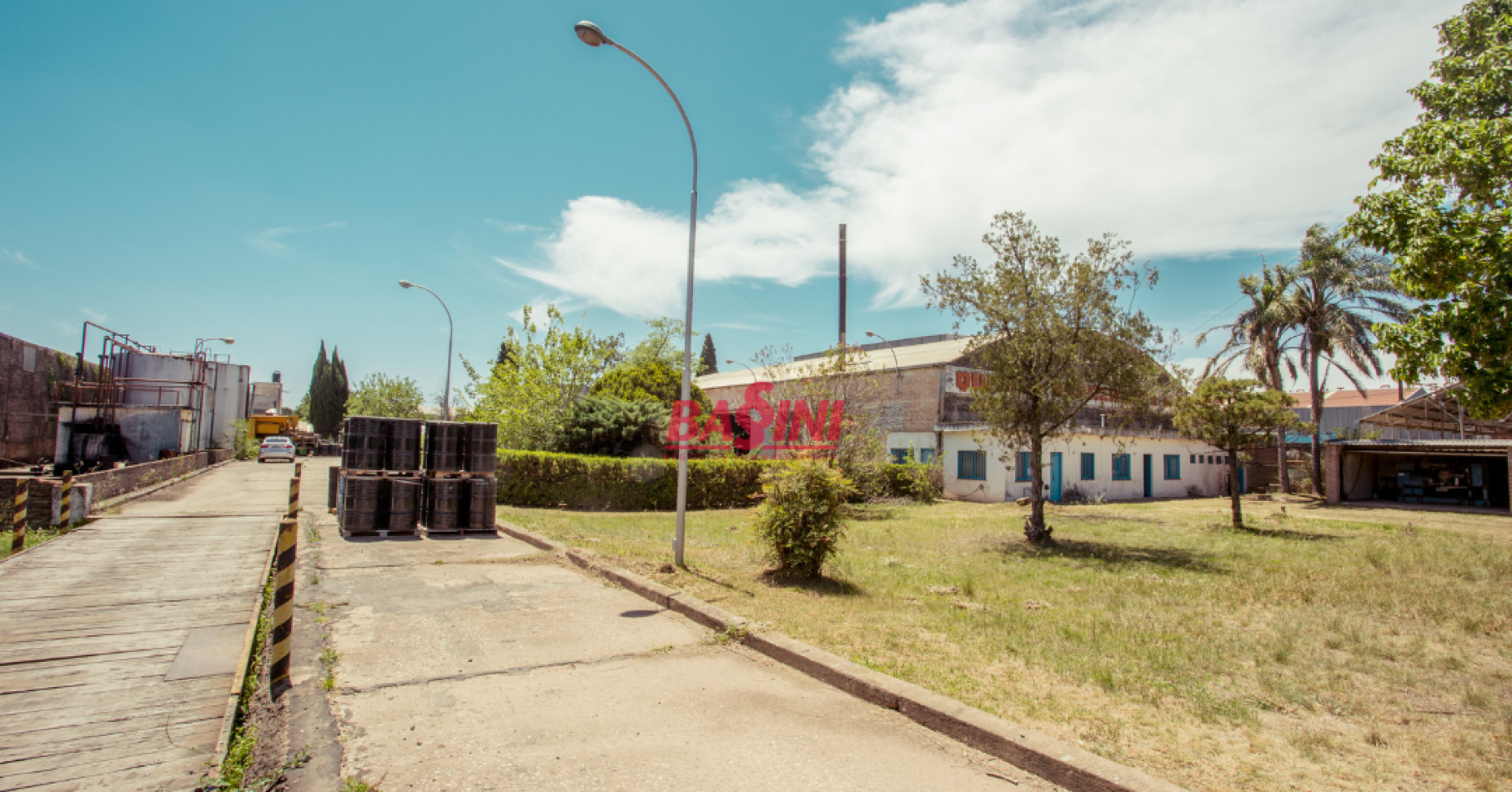 Terreno SOBRE RUTA 9 (55 metros x 77 m)