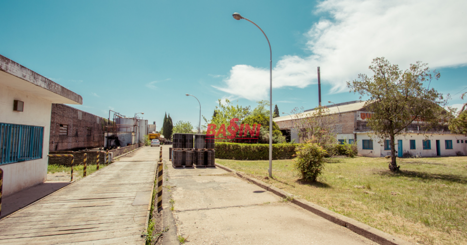 Terreno SOBRE RUTA 9 (55 metros x 77 m)