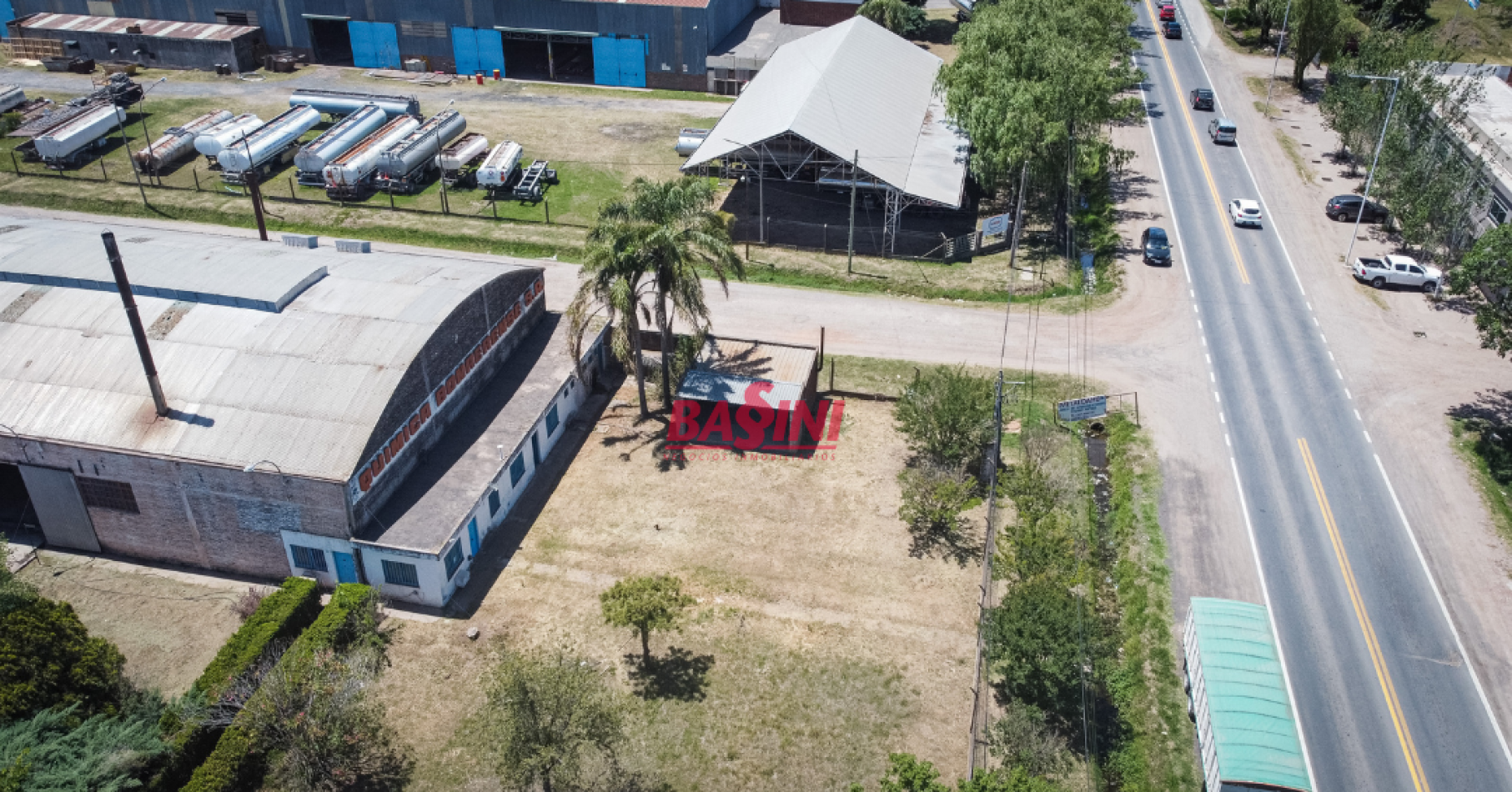 Terreno SOBRE RUTA 9 (55 metros x 77 m)