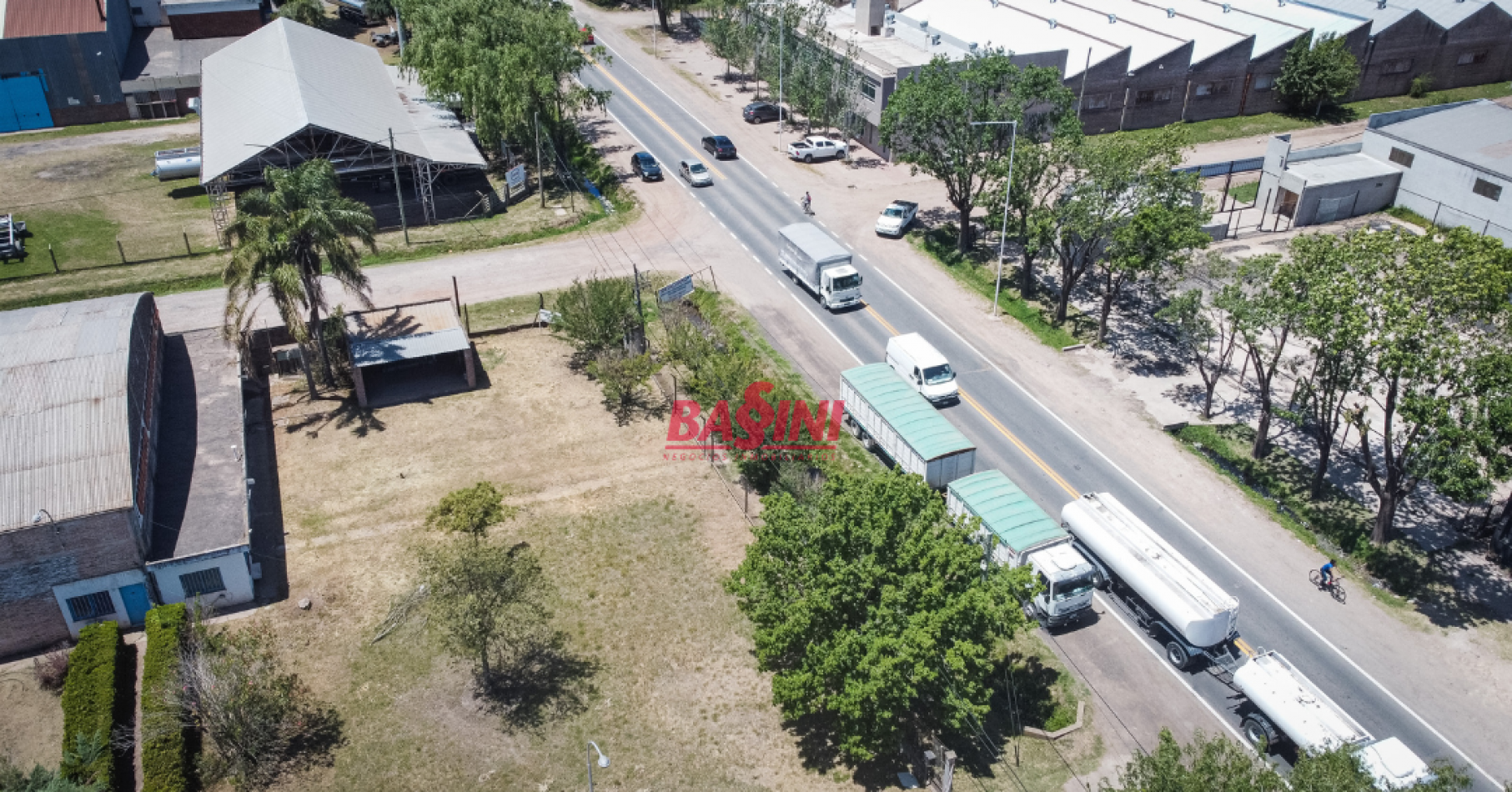 Terreno SOBRE RUTA 9 (55 metros x 77 m)