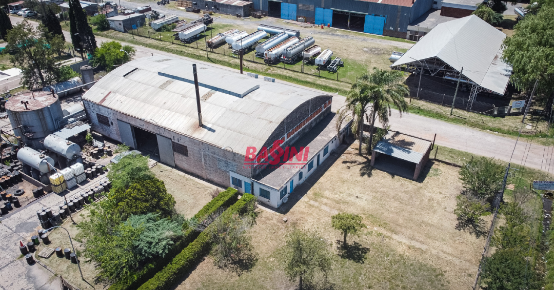 Terreno SOBRE RUTA 9 (55 metros x 77 m)