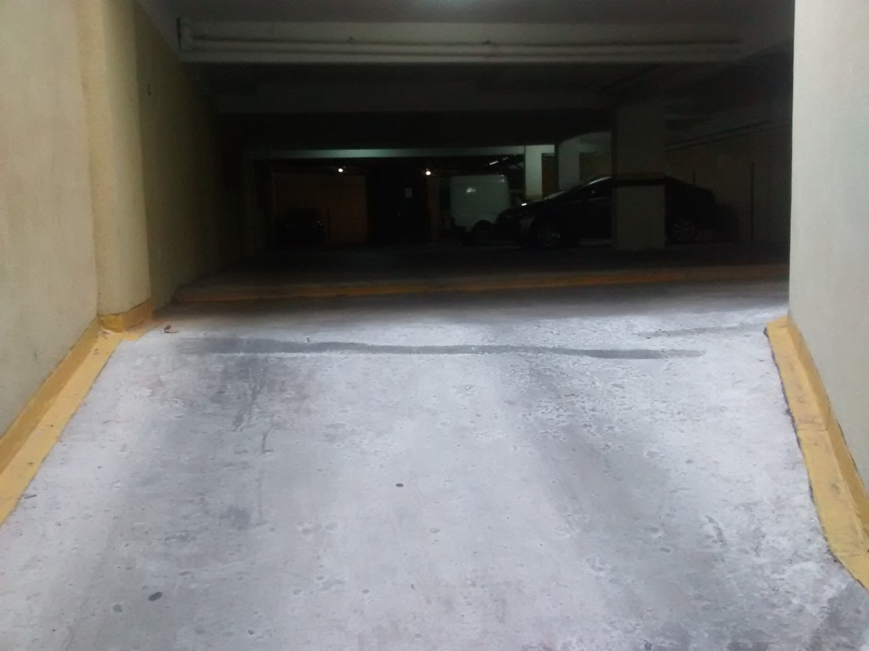 Santiago 1400 - Cochera CUBIERTA