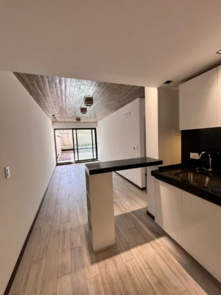 9 de Julio y Entre Rios - PATIO Exclusivo y PILETA