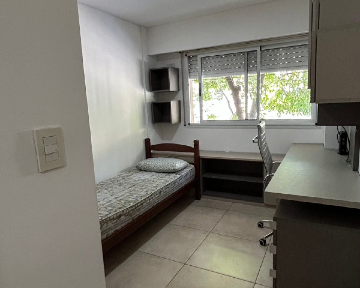 San Luis y Rodriguez - A metros del Sanatorio La Mujer y Bv. Oroño