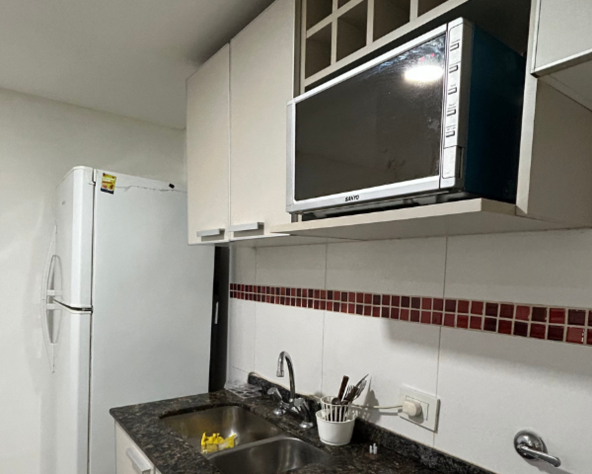 San Luis y Rodriguez - A metros del Sanatorio La Mujer y Bv. Oroño