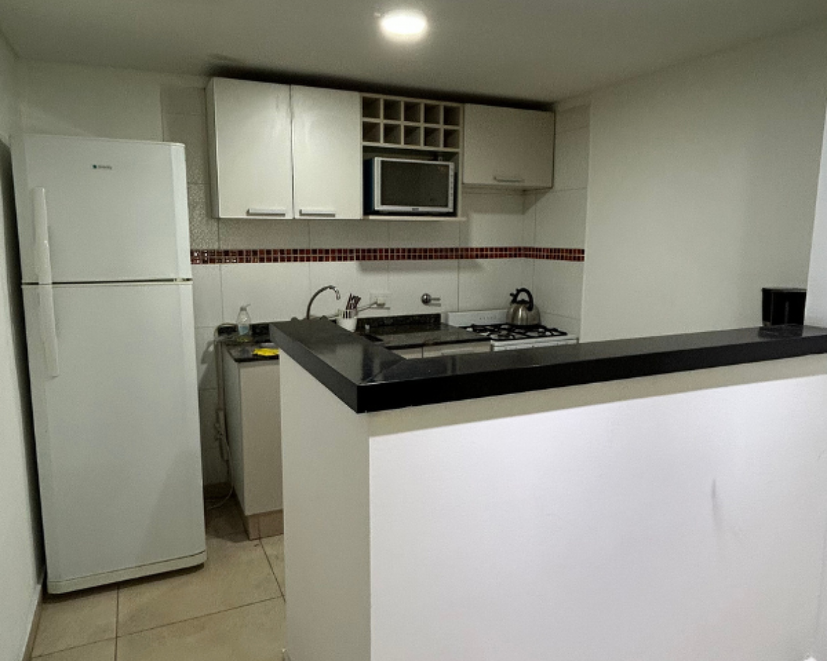 San Luis y Rodriguez - A metros del Sanatorio La Mujer y Bv. Oroño