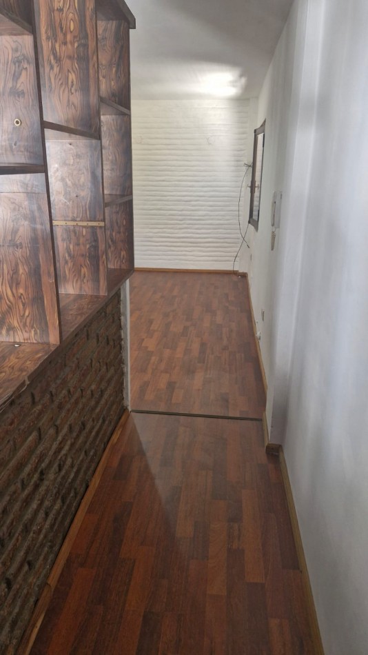 Zeballos e Italia - 1 Piso escalera