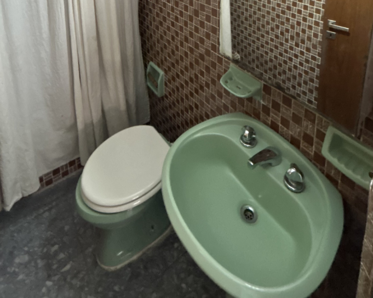 Casa en Planta Alta 3 Dorm. Cochera y Terraza Exclusiva - Apta Credito. Ricchieri y San Lorenzo