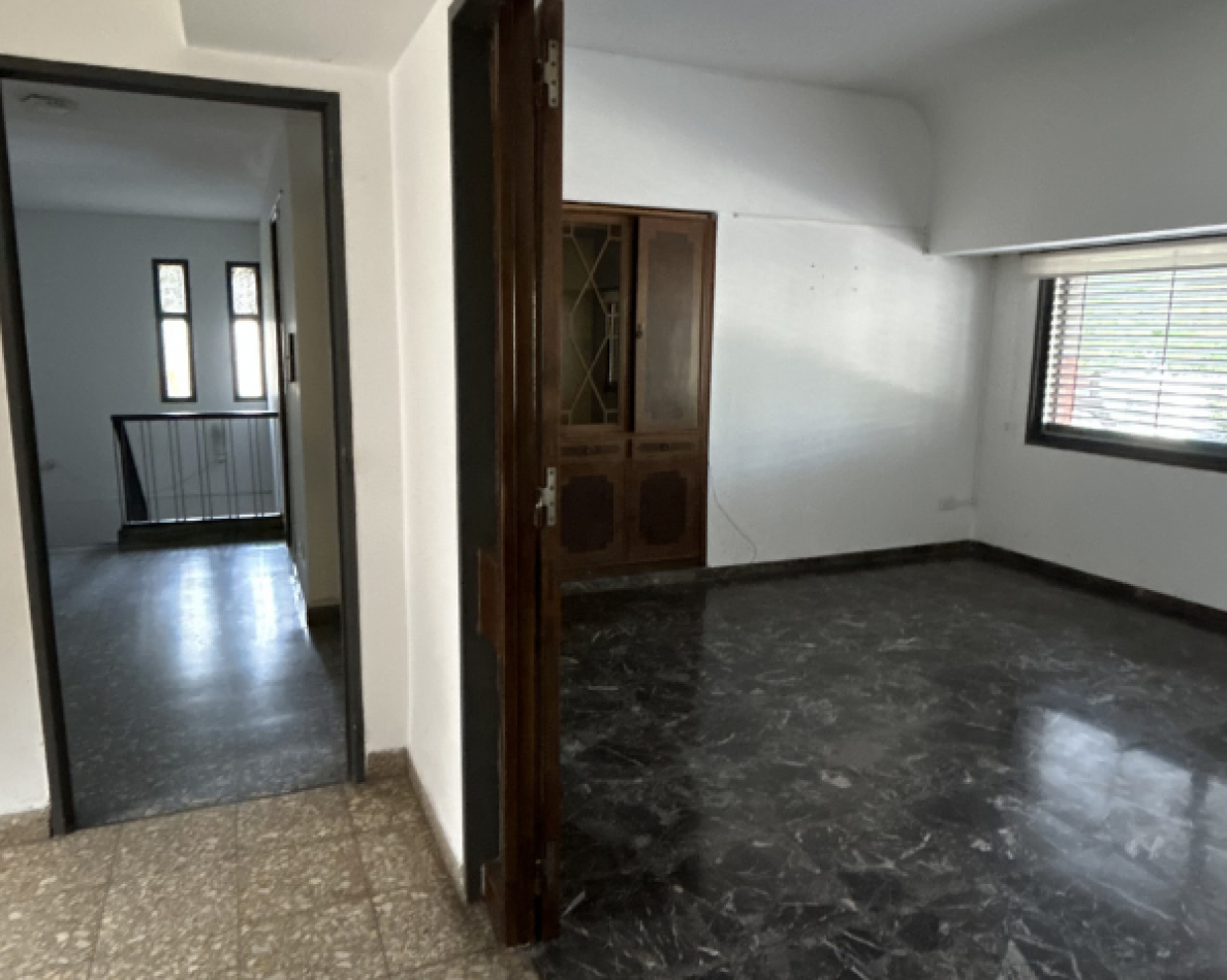 Casa en Planta Alta 3 Dorm. Cochera y Terraza Exclusiva - Apta Credito. Ricchieri y San Lorenzo