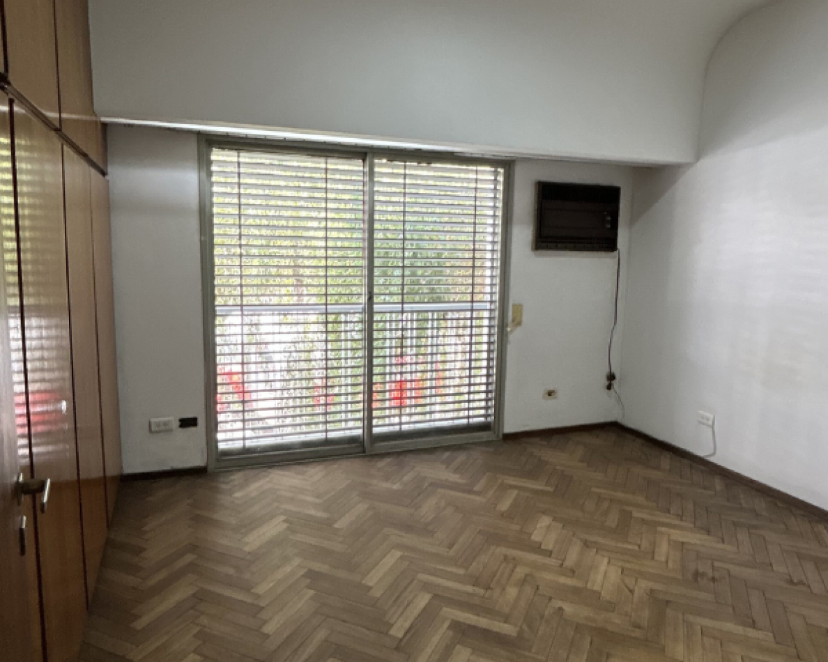 Casa en Planta Alta 3 Dorm. Cochera y Terraza Exclusiva - Apta Credito. Ricchieri y San Lorenzo