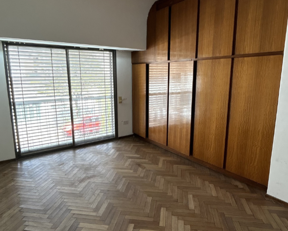 Casa en Planta Alta 3 Dorm. Cochera y Terraza Exclusiva - Apta Credito. Ricchieri y San Lorenzo