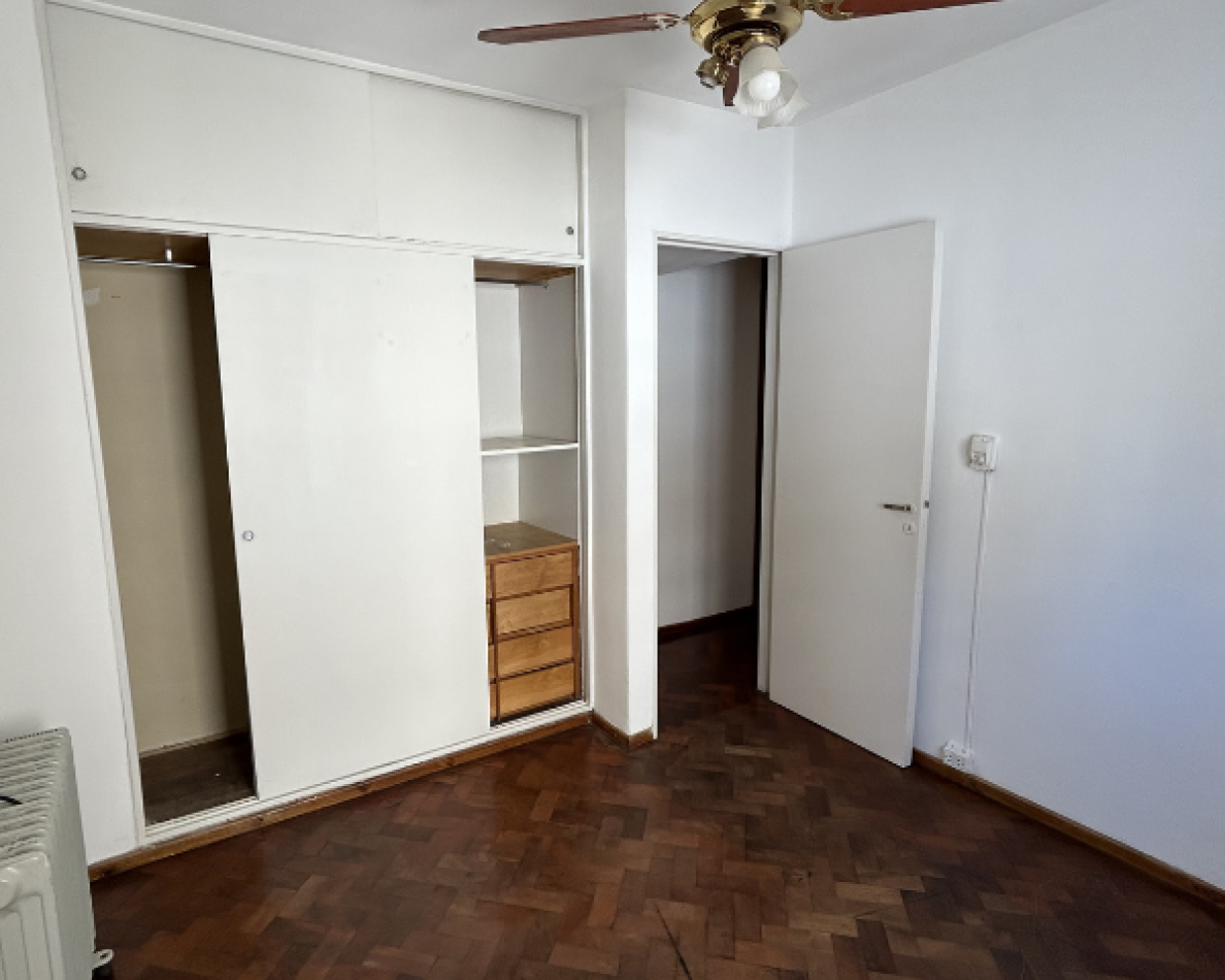 Alquiler 2 Dormitorios Contrafrente S/balcon 02-04 - Cordoba Y Bv. Oroño, Rosario