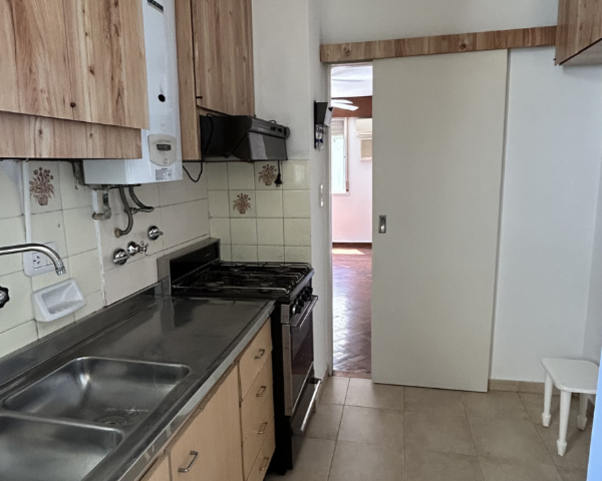 Alquiler 2 Dormitorios Contrafrente S/balcon 02-04 - Cordoba Y Bv. Oroño, Rosario