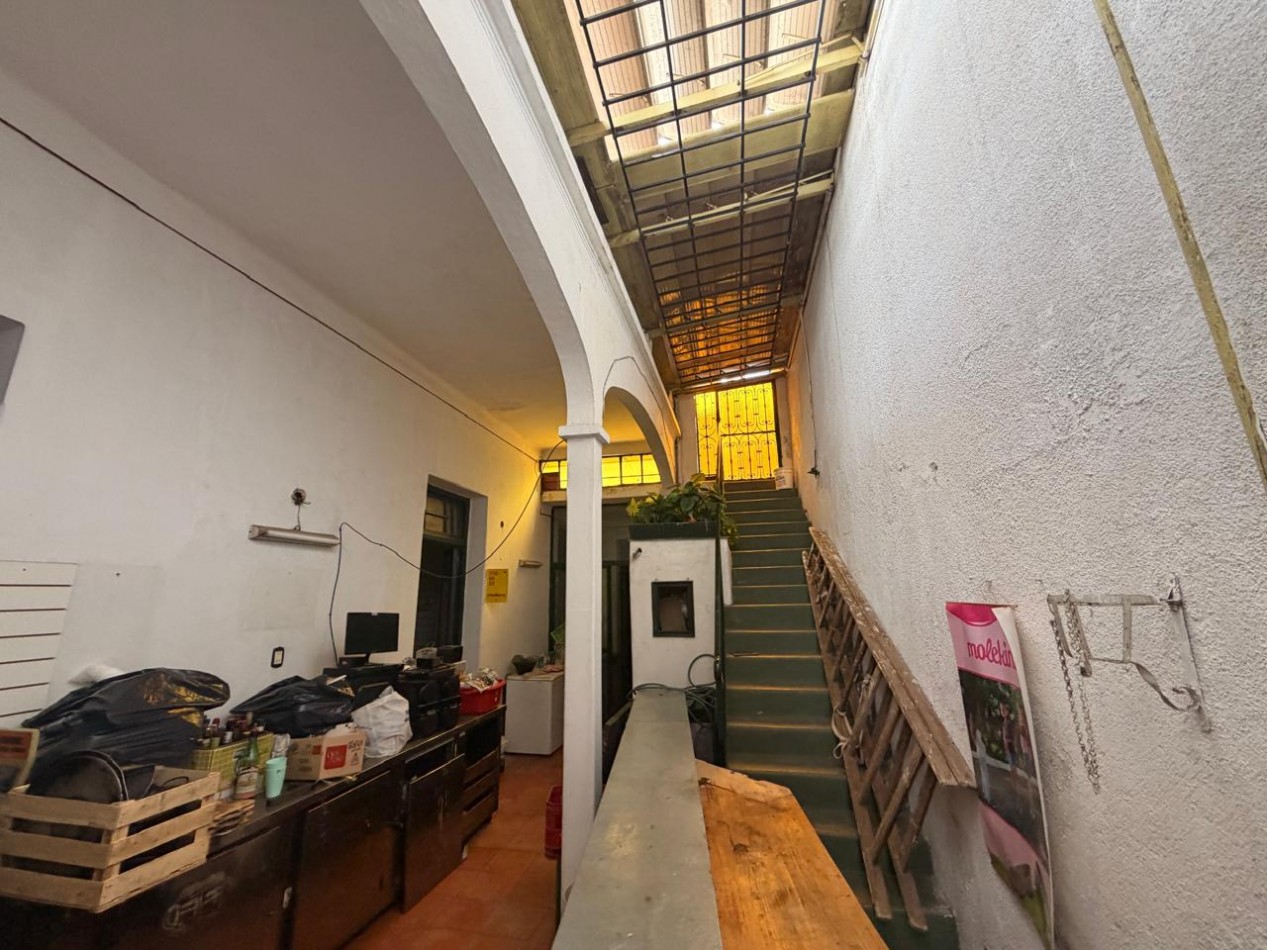 Juan Manuel de Rosas 1100 - Pasillo NO ph