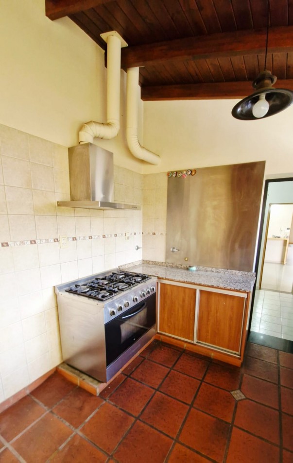 Santiago y Bv Segui - BARRIO JORGE CURA