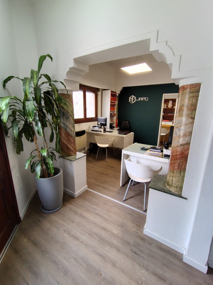 Crespo y Mendoza - OCHAVA ECHESORTU