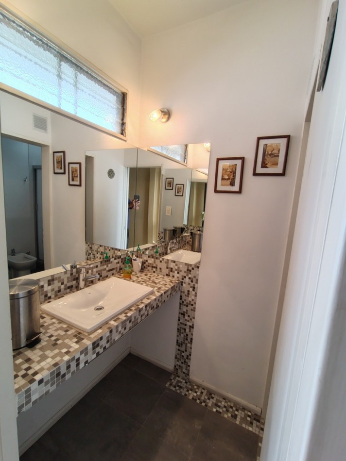 Crespo y Mendoza - OCHAVA ECHESORTU