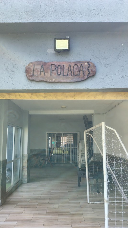 Venta Casa 3 dormitorios con Patio y Pileta - Necochea 2300, Funes