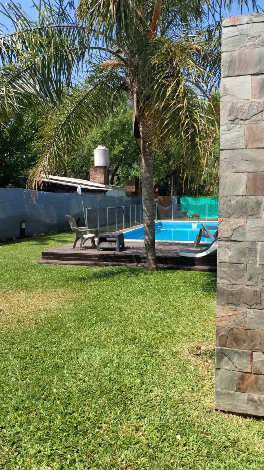 Venta Casa 3 dormitorios con Patio y Pileta - Necochea 2300, Funes