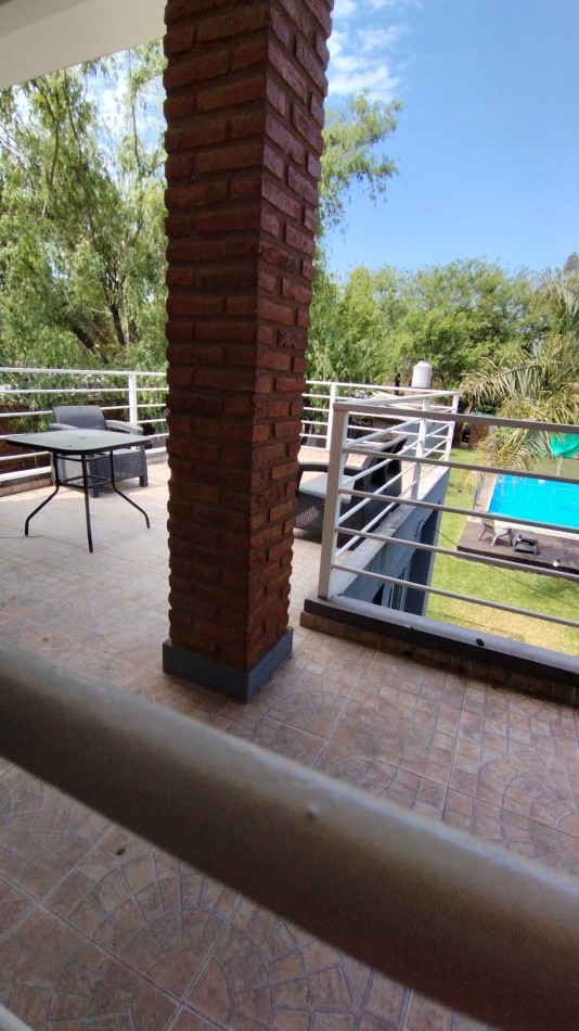 Venta Casa 3 dormitorios con Patio y Pileta - Necochea 2300, Funes