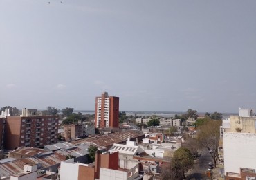 Necochea y La Paz - Exceptiva (PB y 10 pisos - VISTA RIO)