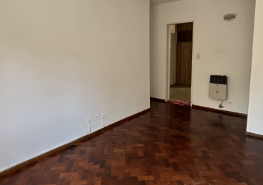 Alquiler 2 Dormitorios Contrafrente S/balcon 02-04 - Cordoba Y Bv. Oroño, Rosario